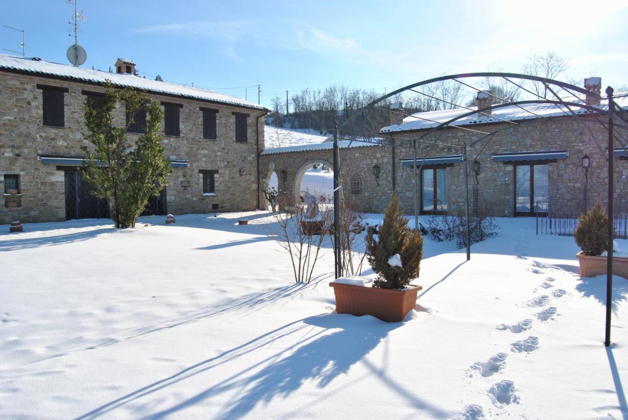 I Quattro Passeri Country House Santa Paola Exterior photo