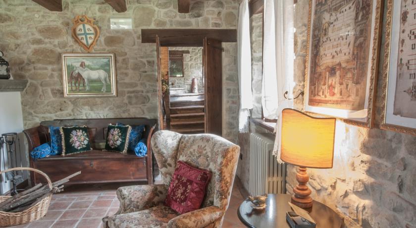 I Quattro Passeri Country House Santa Paola Exterior photo